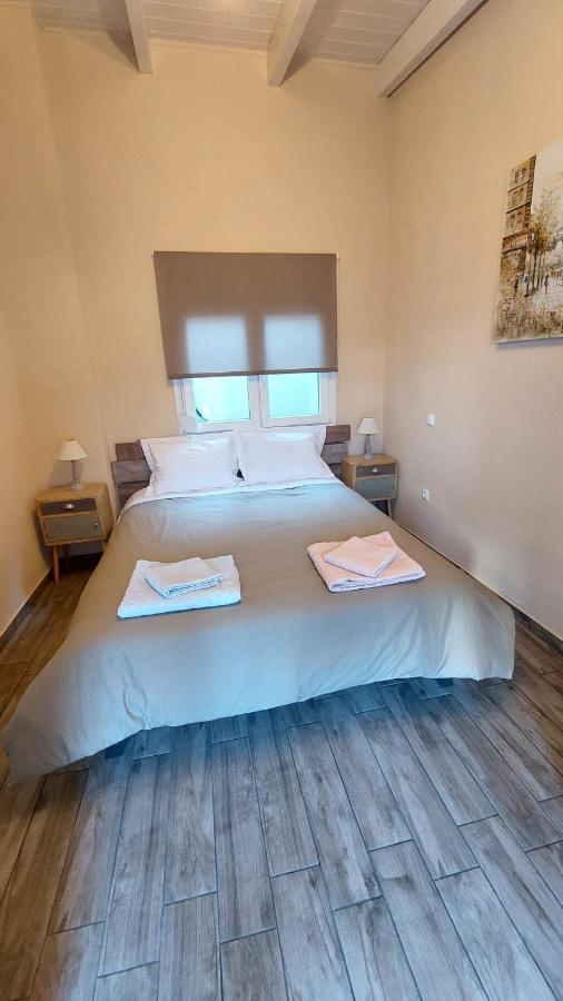 Ria'S Gardenview Apartment Яніна Екстер'єр фото